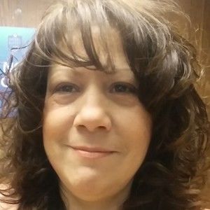 Meet your Posher, Bobbi